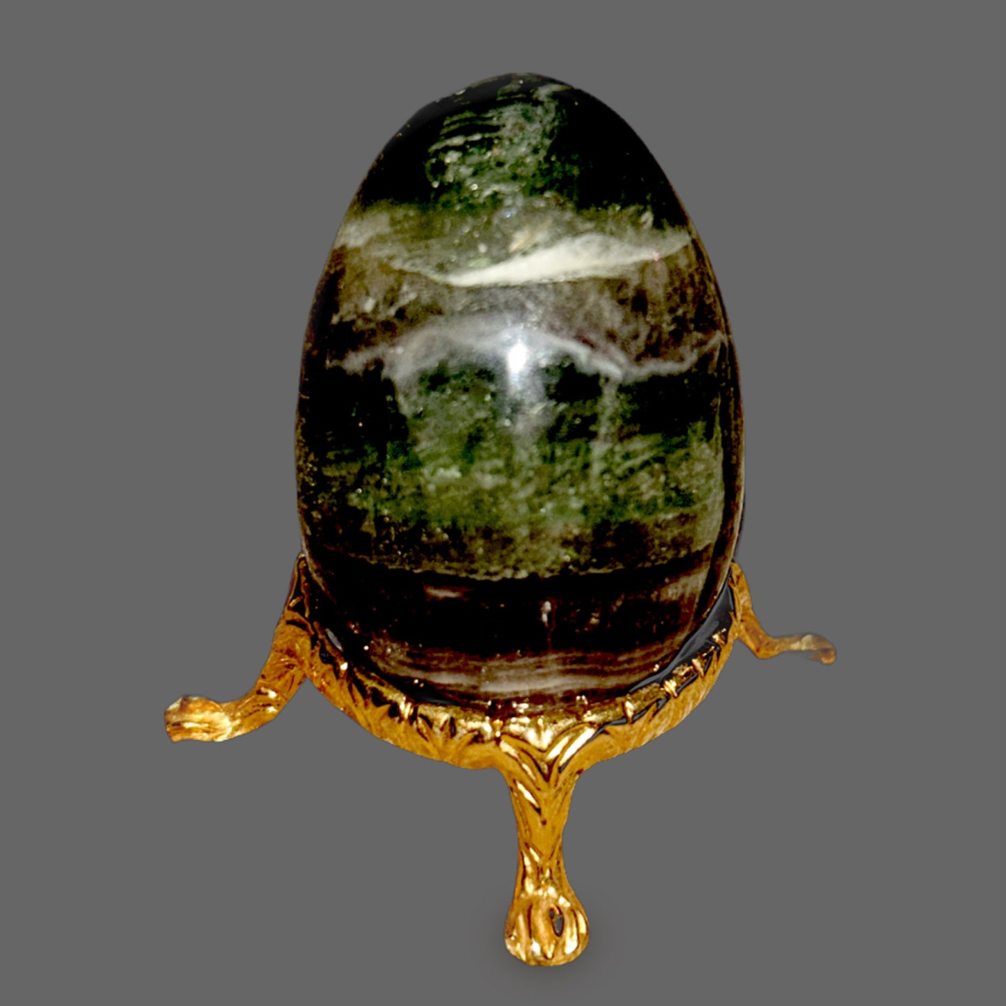 Green Fluorite Egg – Stone of Clarity, Renewal, and Heart-Aligned Focus-128g