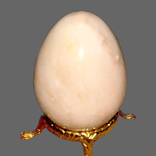 Marble Egg – Stone of Timeless Strength and Quiet Elegance-157g