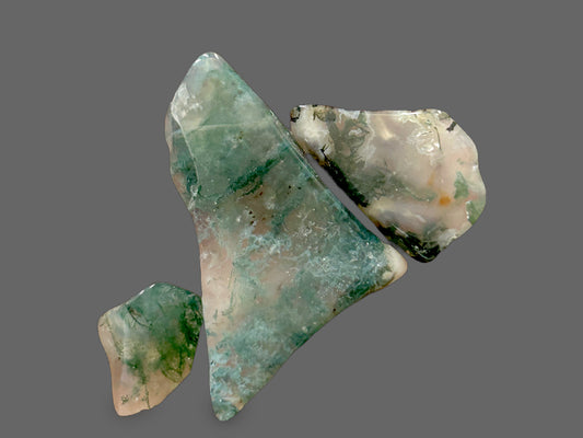 Forest Vein — Natural Moss Agate Polished Specimen-14g
